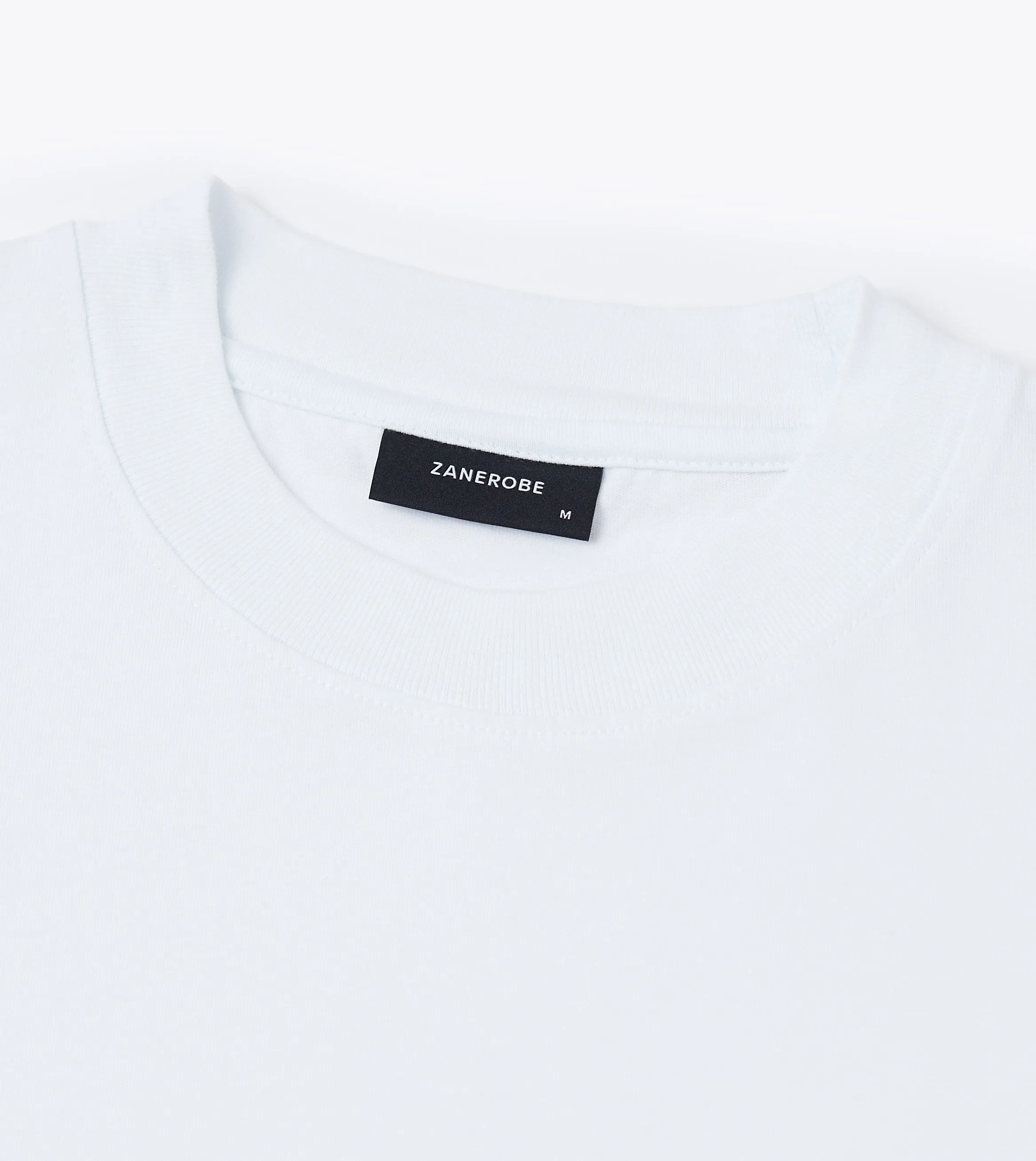 Box    Tee White