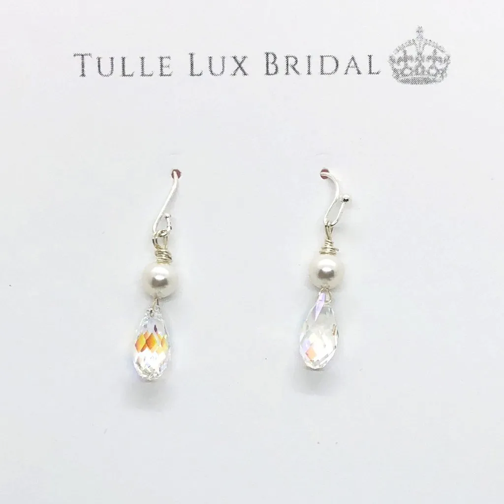 Brides Crystal & Pearl Wedding Day Earrings