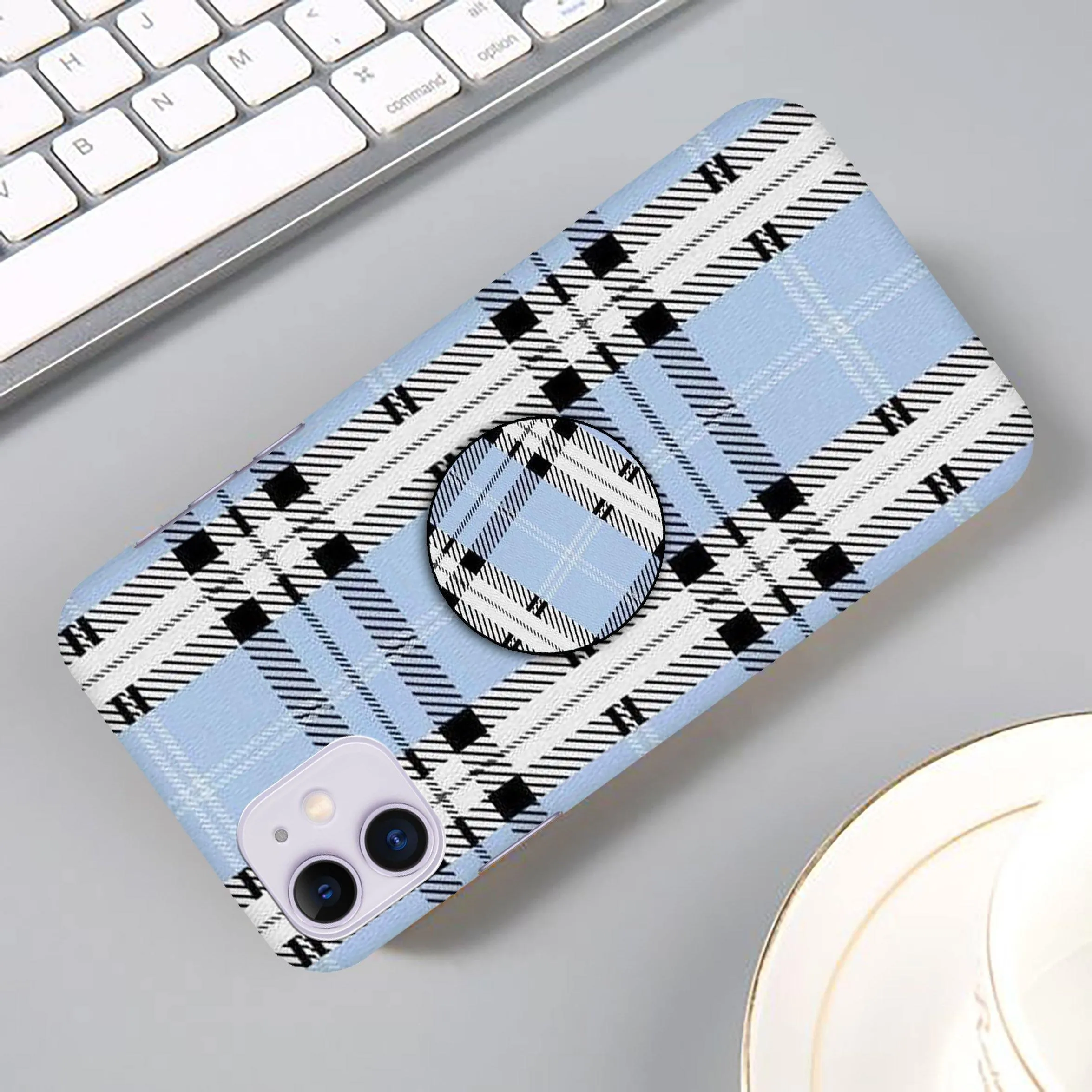 Cloth Pattern Slim Matte Phone Case Cover