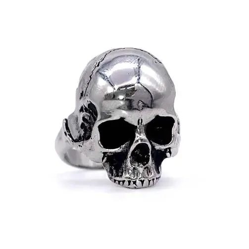 Skull Ring by Mysticum Luna