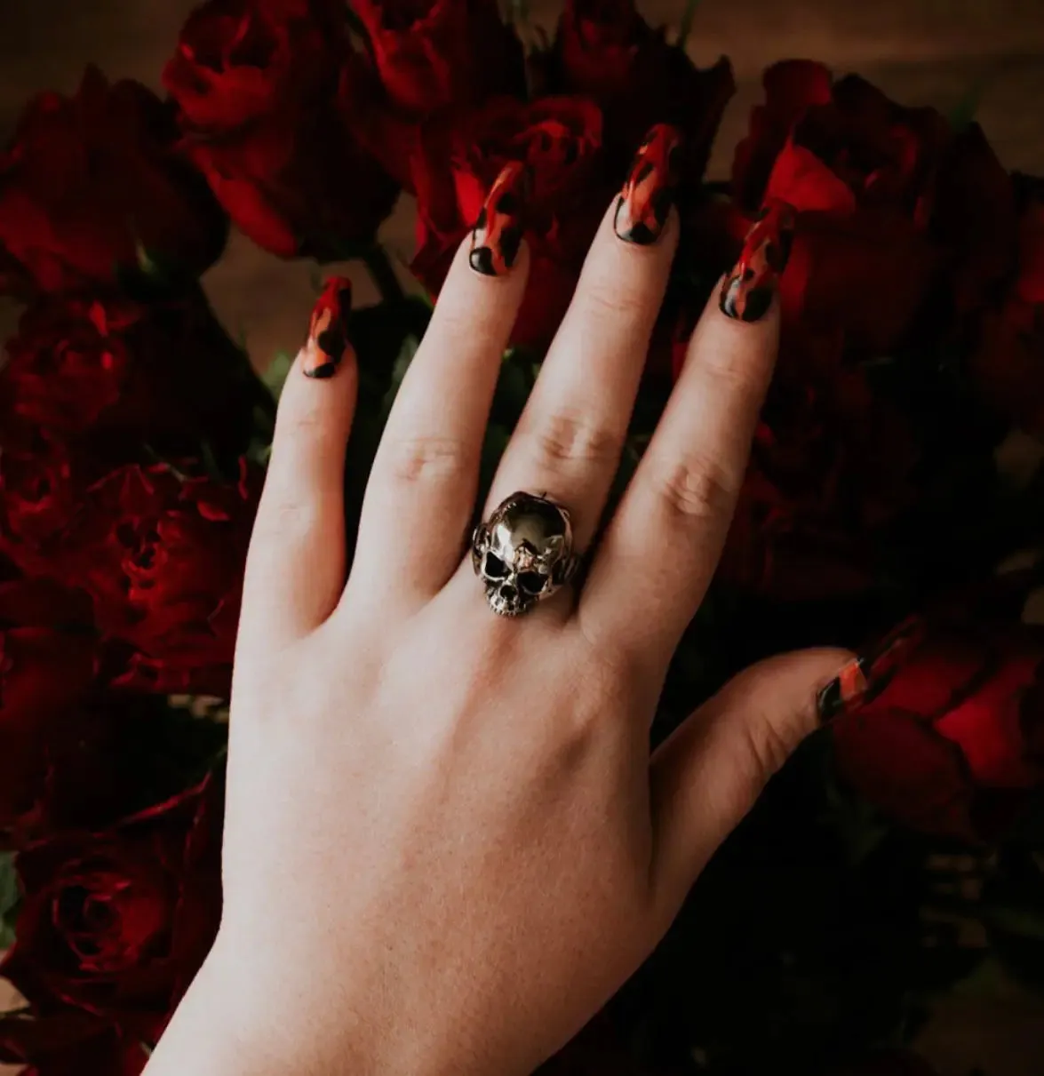 Skull Ring by Mysticum Luna