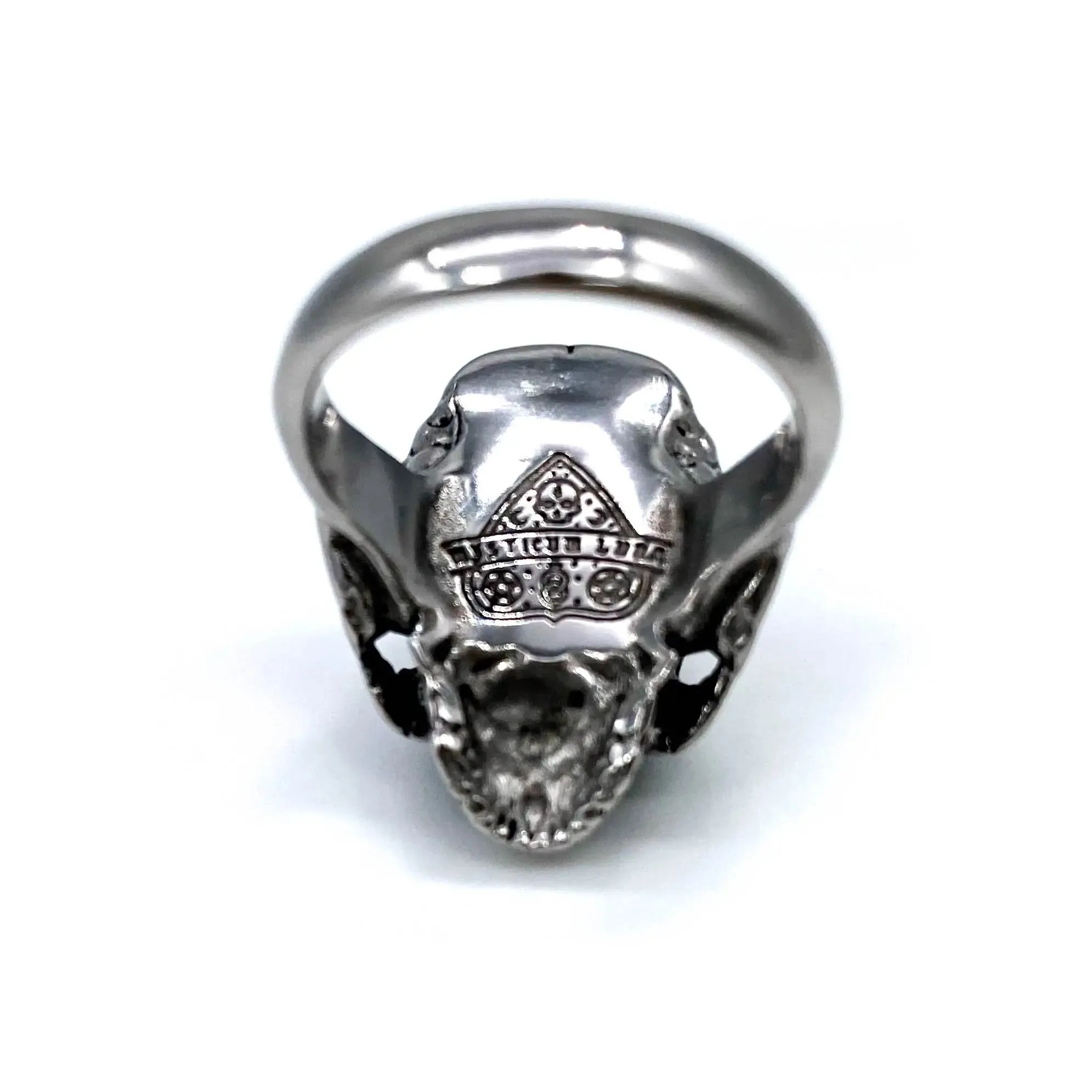 Skull Ring by Mysticum Luna