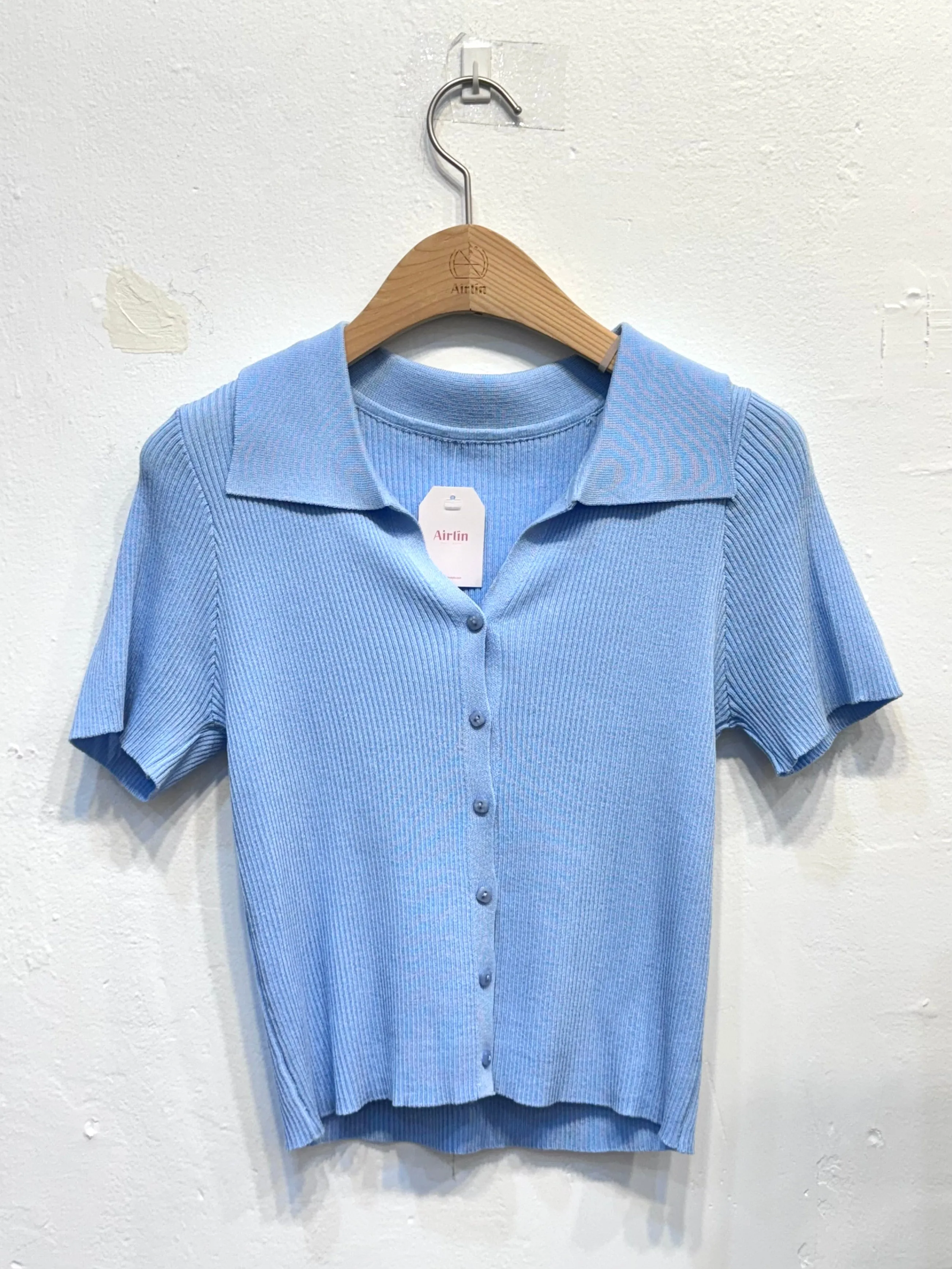 Sky blue short sleeve top