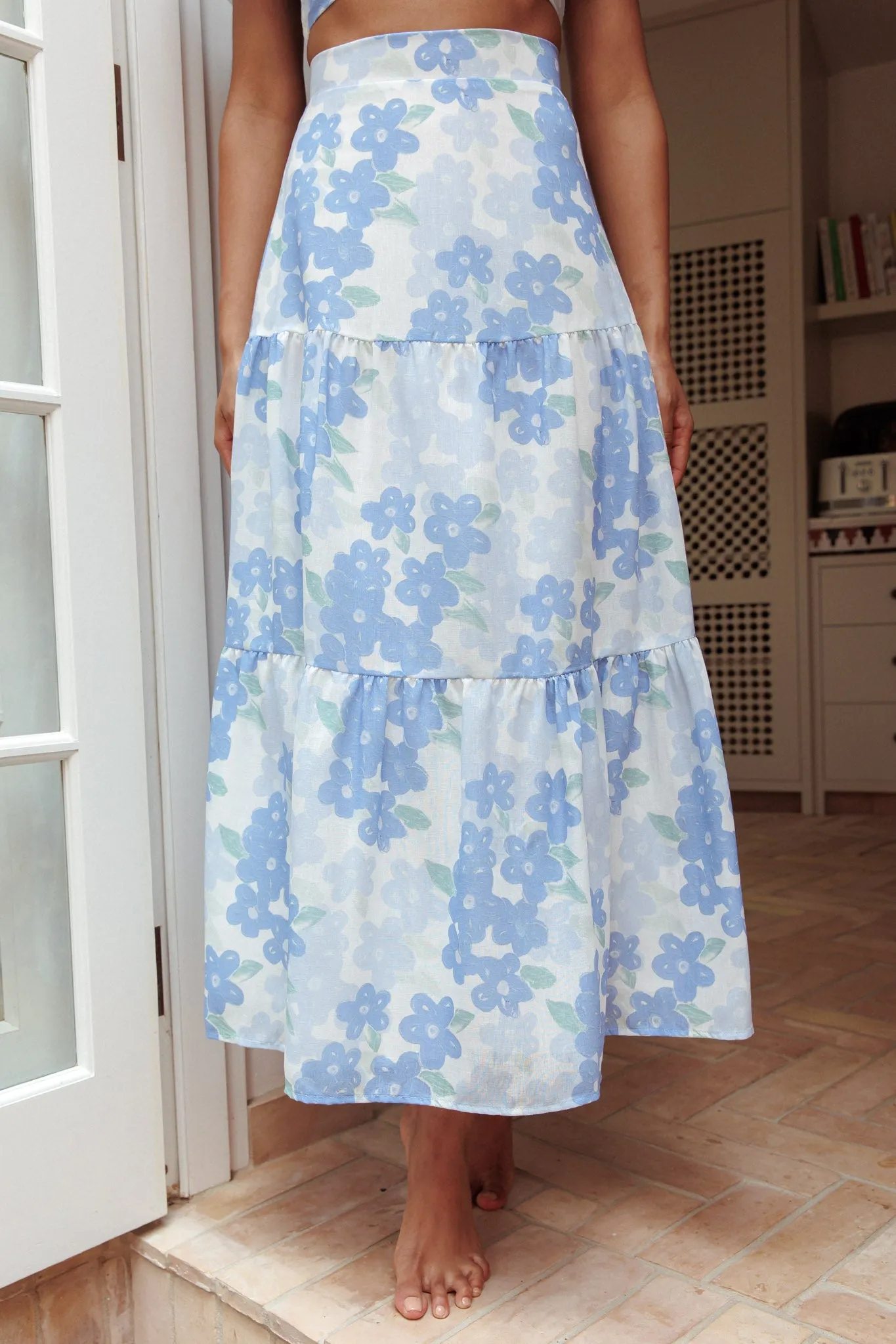 The Moment Maxi Skirt Floral Blue